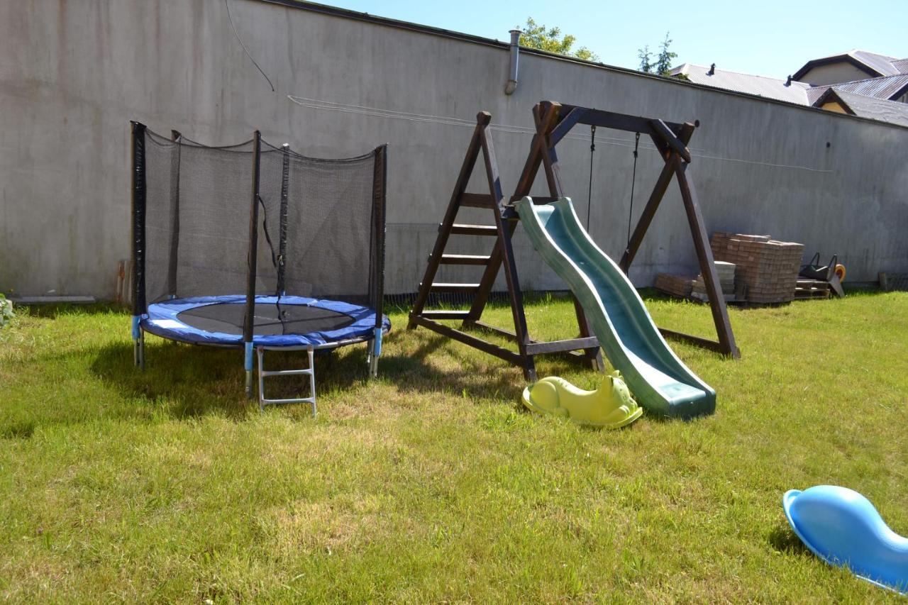 Pokoje Goscinne U Hanki Jastrzębia Góra Exterior foto